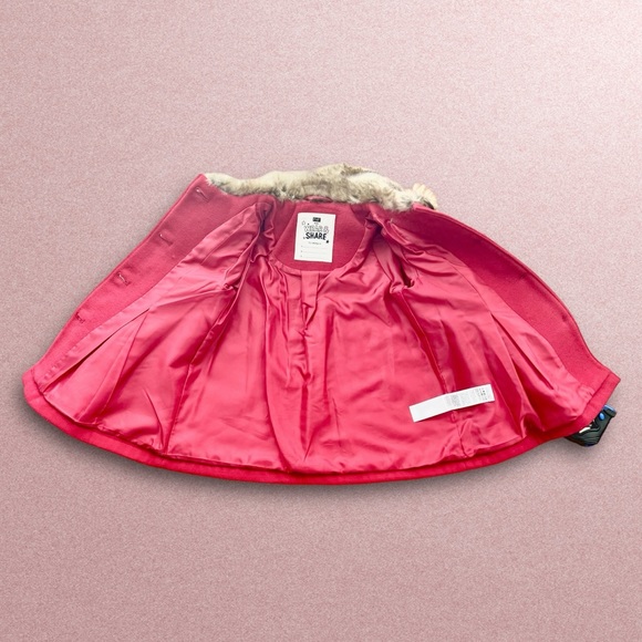 New Toddler girl button closure red Winter Coat With Faux Fur Trip 18-24m - Picture 6 of 12